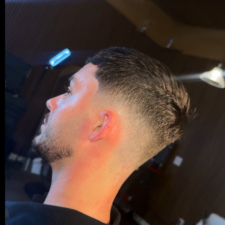 Crop with a skin fade